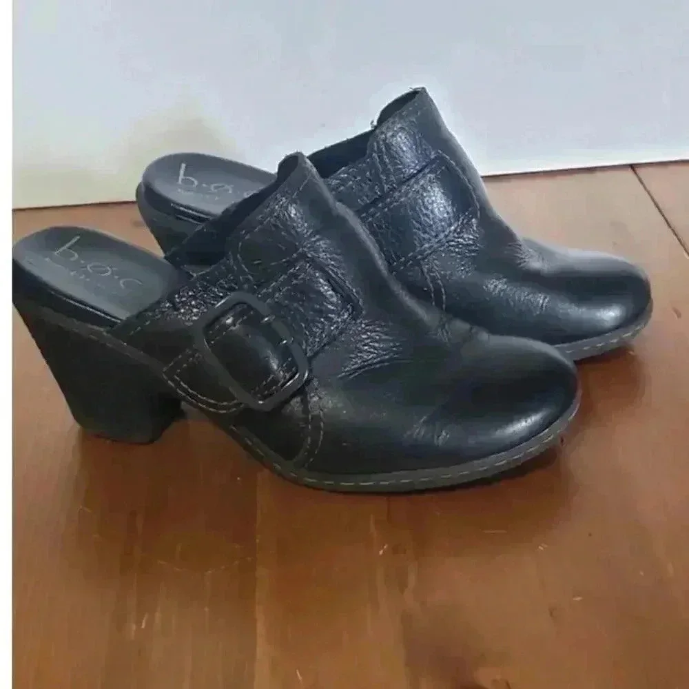 B.O.C. Born Concept leather clogs womens size 8 rubber sole 3in heel‎